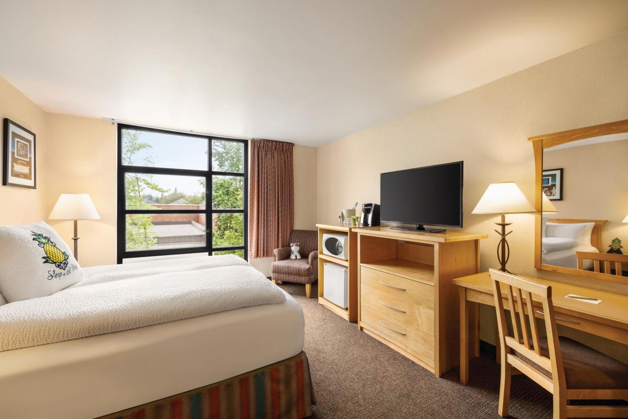 Staypineapple, University Inn, University District Seattle Exterior photo